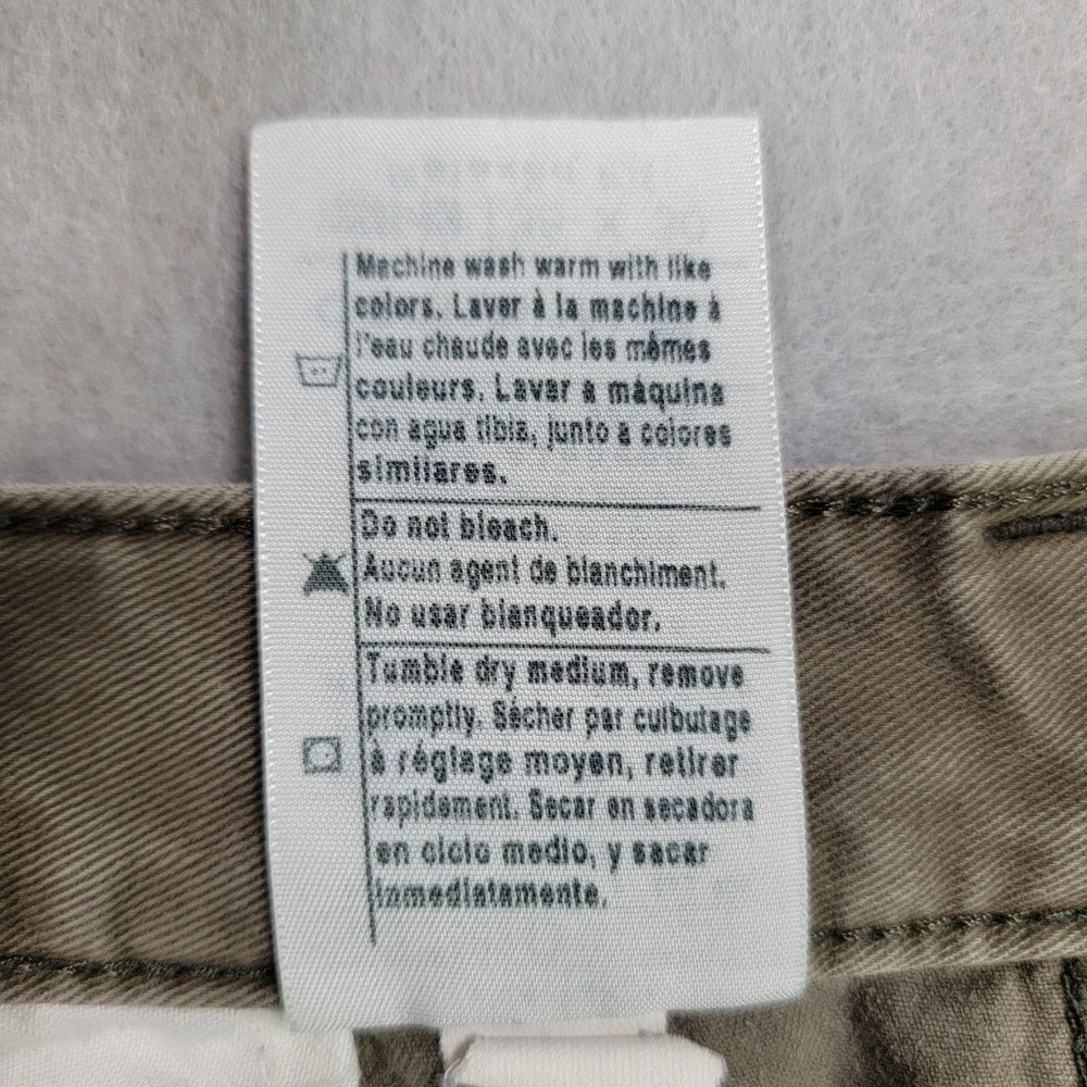 Men's Carhartt Relaxed Fit Work Pants, Brown, Size 38x30,‎ Pre-Owned